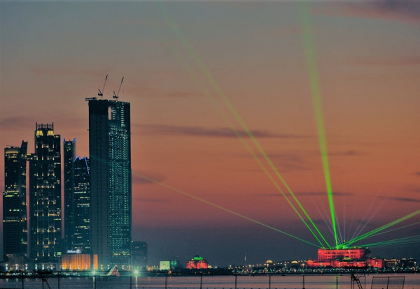 Half Day Abu Dhabi City Tour with Qasr Al Watan & Etihad Tower