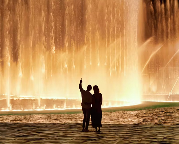 Dubai Fountain Boardwalk